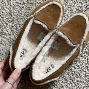 Ugg shoes